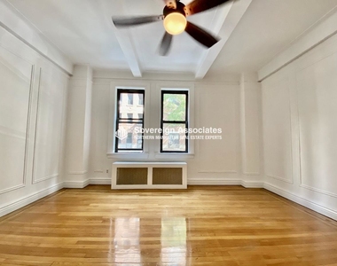 308 West 104th Street - Photo Thumbnail 6