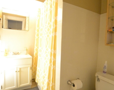 62 Egmont St Apt 4 - Photo Thumbnail 6