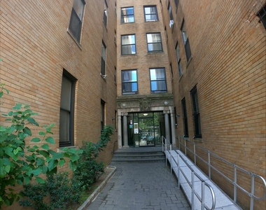 974 St Nicholas Avenue - Photo Thumbnail 5