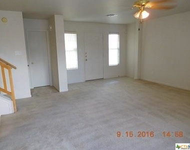 2602 Verbena Loop - Photo Thumbnail 2