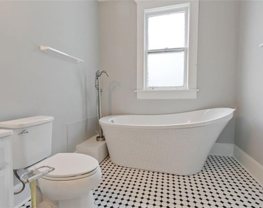 693 Myrtle Street Ne # 2 - Photo Thumbnail 15