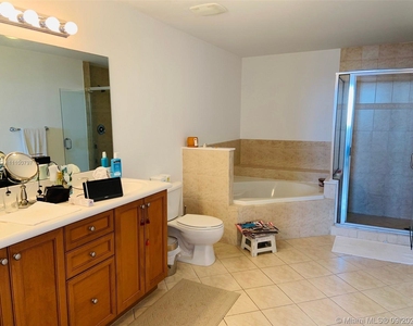 8395 Sw 73rd Ave - Photo Thumbnail 24