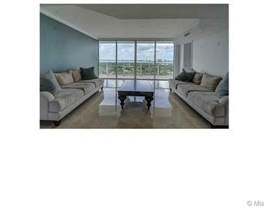 5900 Collins Ave - Photo Thumbnail 20