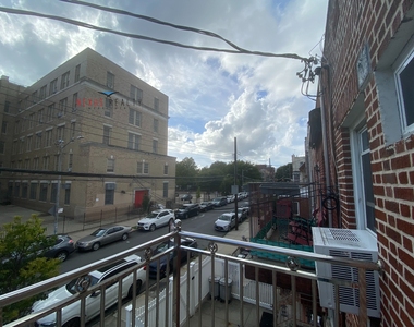 58th Street & Fort Hamilton Pkwy Brooklyn - Photo Thumbnail 9