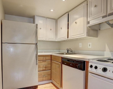 2501 Calvert St Nw #105 - Photo Thumbnail 10