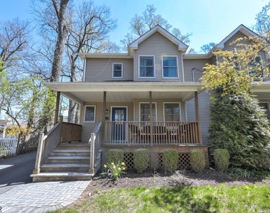 31a Shadyside Ave - Photo Thumbnail 3