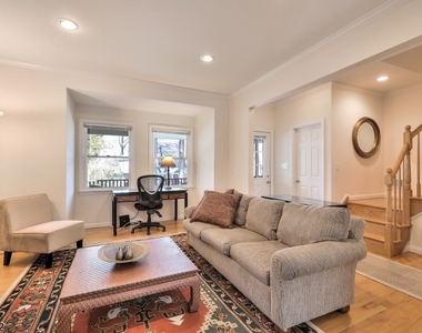 31a Shadyside Ave - Photo Thumbnail 11