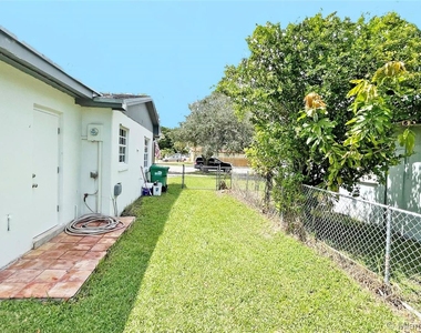 5311 Sw 132nd Ave - Photo Thumbnail 18