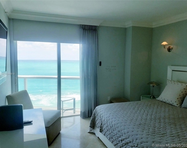 6365 Collins Ave - Photo Thumbnail 9