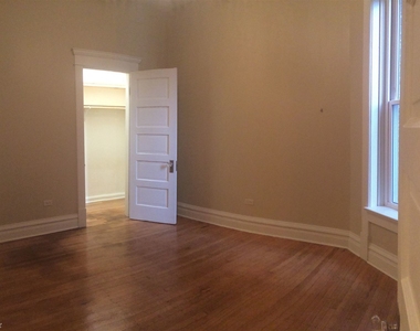 3346 West Monroe Street #1 - Photo Thumbnail 6