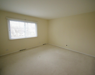 923 South Charles Avenue - Photo Thumbnail 10