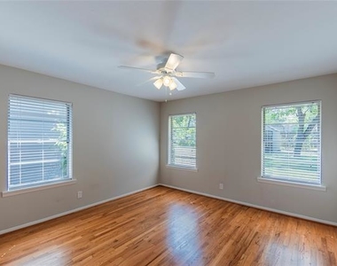 3314 Brooklyndell Avenue - Photo Thumbnail 11