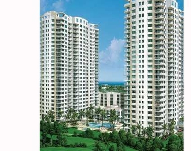 1745 E Hallandale Beach Blvd - Photo Thumbnail 1