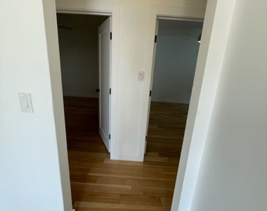 1491 Scott Ave - #1 - Photo Thumbnail 10