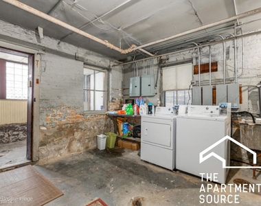 2042 W Armitage Ave - Photo Thumbnail 13