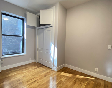 561 Lenox Avenue - Photo Thumbnail 5