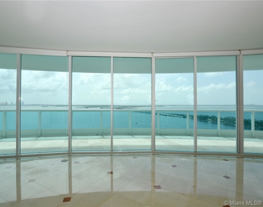 2127 Brickell Ave - Photo Thumbnail 0