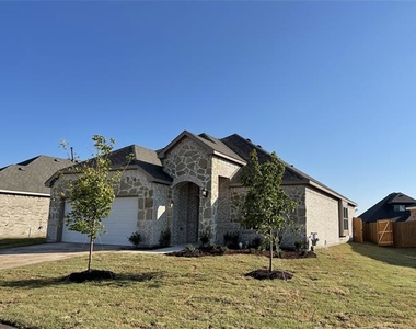 7805 Cottonwood Drive - Photo Thumbnail 1