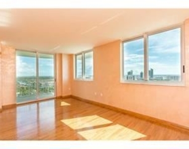 1755 E Hallandale Beach Blvd - Photo Thumbnail 0