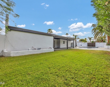 6602 E Sweetwater Avenue - Photo Thumbnail 42