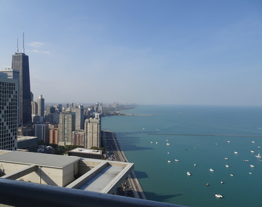 600 North Lake Shore Drive - Photo Thumbnail 24