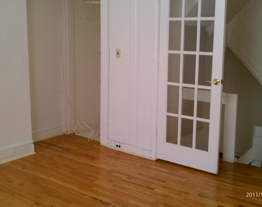 1112 Guilford Avenue - Photo Thumbnail 7