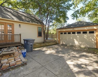 2219 Carnes Street - Photo Thumbnail 21