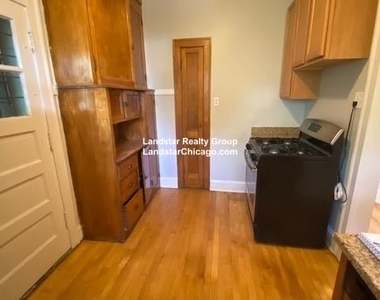 1542 W Albion Ave 3w - Photo Thumbnail 5