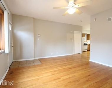 3610 S Emerald Ave 1 - Photo Thumbnail 4