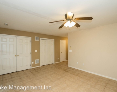 5113 Ballycastle Circle - Photo Thumbnail 4