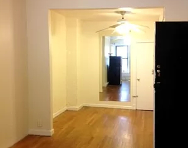 1132 1 Avenue, New York, NY 10065 - Photo Thumbnail 4