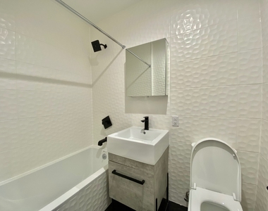 732 St Marks Avenue - Photo Thumbnail 1