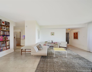 5701 Biscayne Blvd - Photo Thumbnail 13