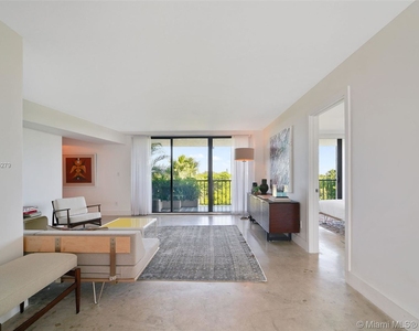 5701 Biscayne Blvd - Photo Thumbnail 5