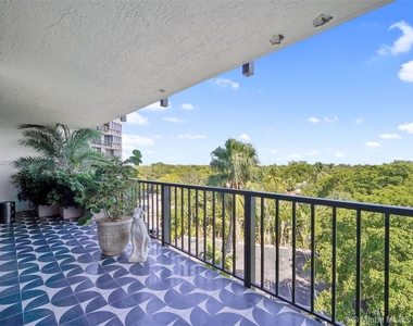 5701 Biscayne Blvd - Photo Thumbnail 27