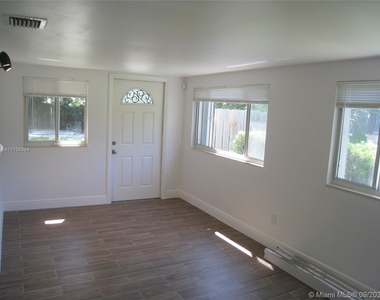 11715 Sw 81st Rd - Photo Thumbnail 8