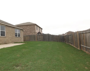 101 Kincaid Drive - Photo Thumbnail 24