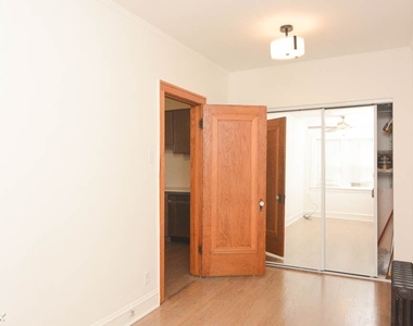 2135 N. Leavitt, Unit 1f - Photo Thumbnail 15