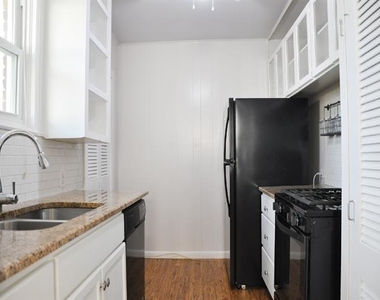 6339 Richmond Avenue - Photo Thumbnail 9