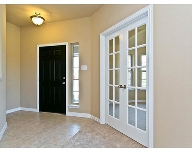 147 Pleasant Hill Lane - Photo Thumbnail 5