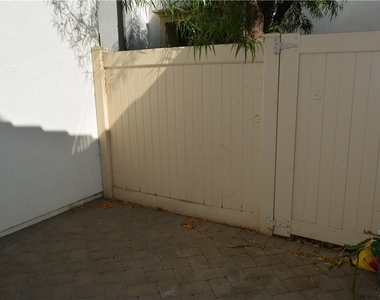 3145 W Anacapa Way - Photo Thumbnail 8