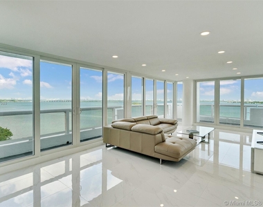 1717 N Bayshore Dr - Photo Thumbnail 1