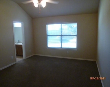 5036 Birchwood Drive - Photo Thumbnail 10