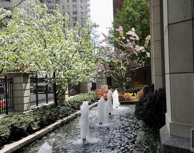 East 39th Street - Photo Thumbnail 11