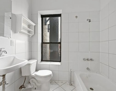 2248 1st Avenue - Photo Thumbnail 9
