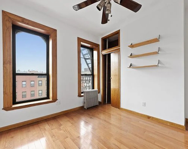 2248 1st Avenue - Photo Thumbnail 5