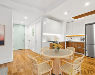 810 Flushing Avenue - Photo Thumbnail 4