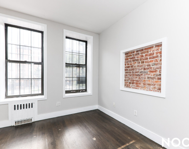 154 Rogers Ave - Unit: 1L - Photo Thumbnail 7