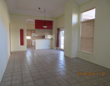 12601 Desert Sky Avenue Ne - Photo Thumbnail 9