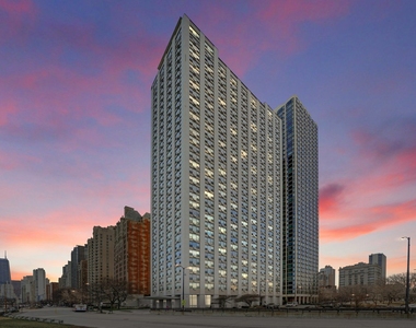 1550 North Lake Shore Drive - Photo Thumbnail 1